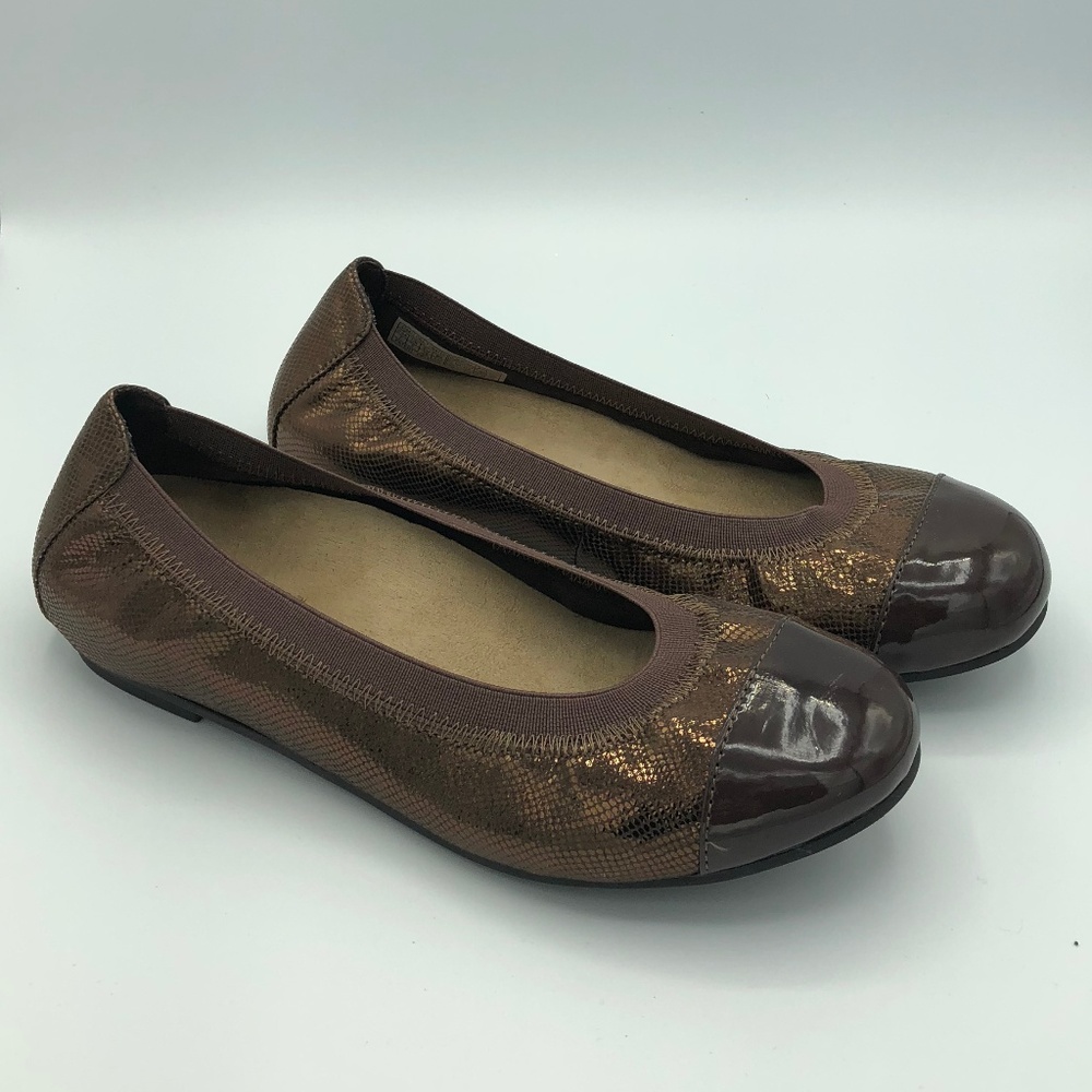Vionic Allora Bronze Lizard NEW Size 7